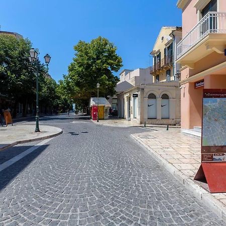 Ria'S Apartment In Corfu Town Exterior photo