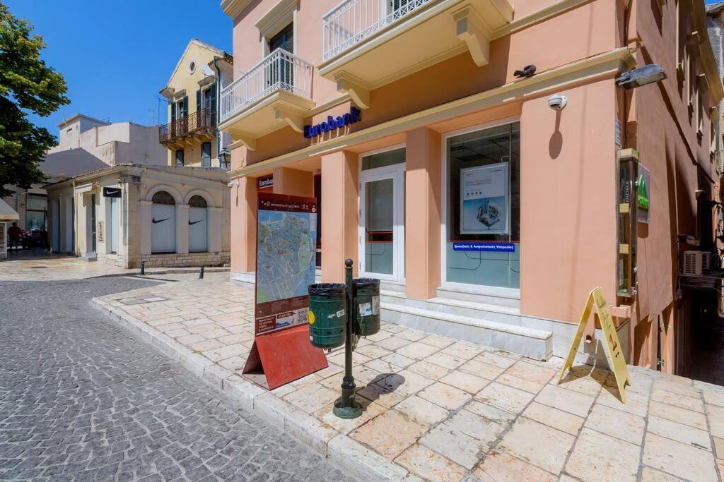 Ria'S Apartment In Corfu Town Exterior photo
